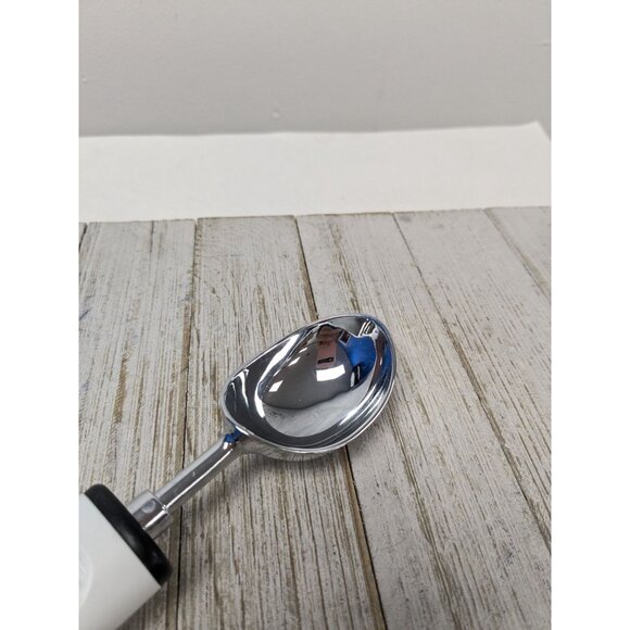 Central National Bank Ice Cream Scoop Durable Chrome & Plastic Handle - Picture 2 of 8